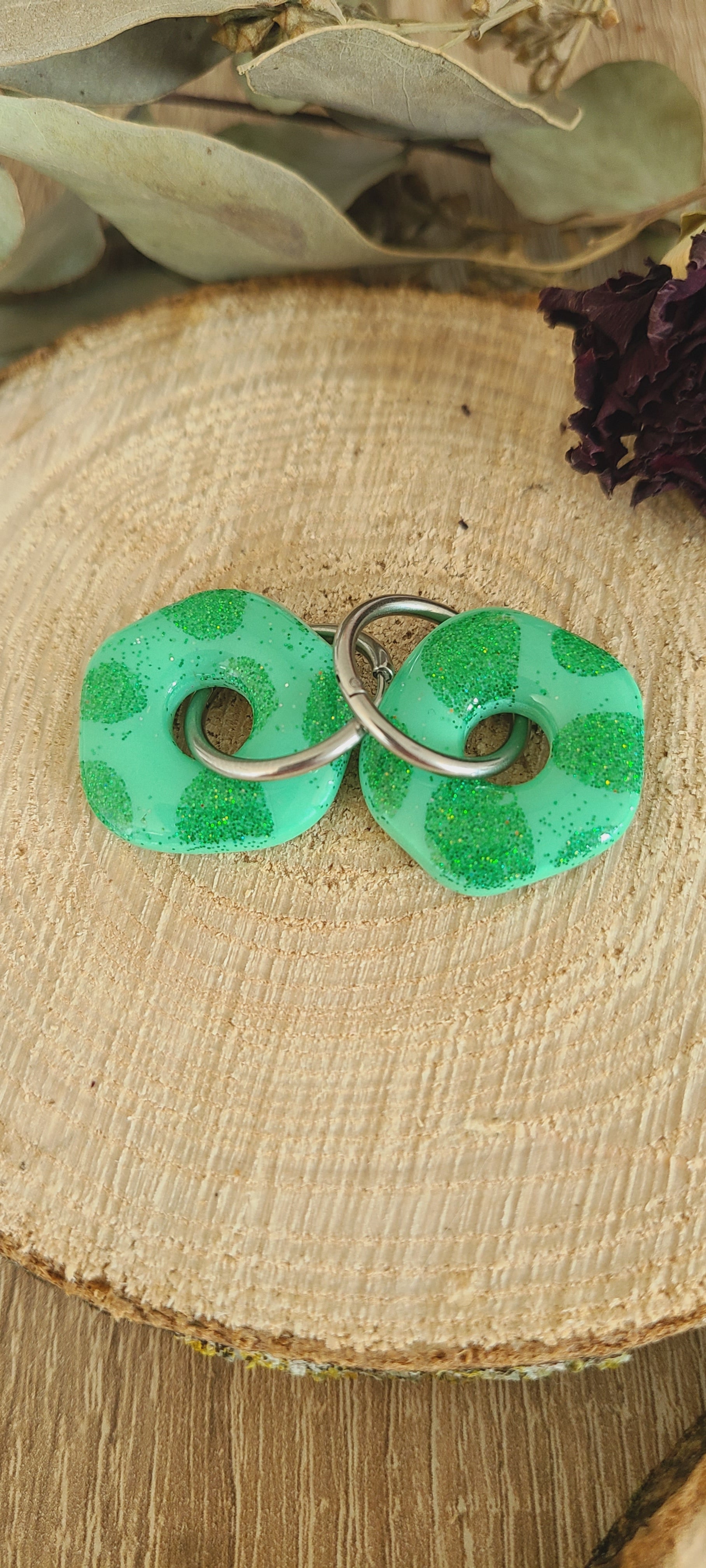 Galea vert motif pailleté