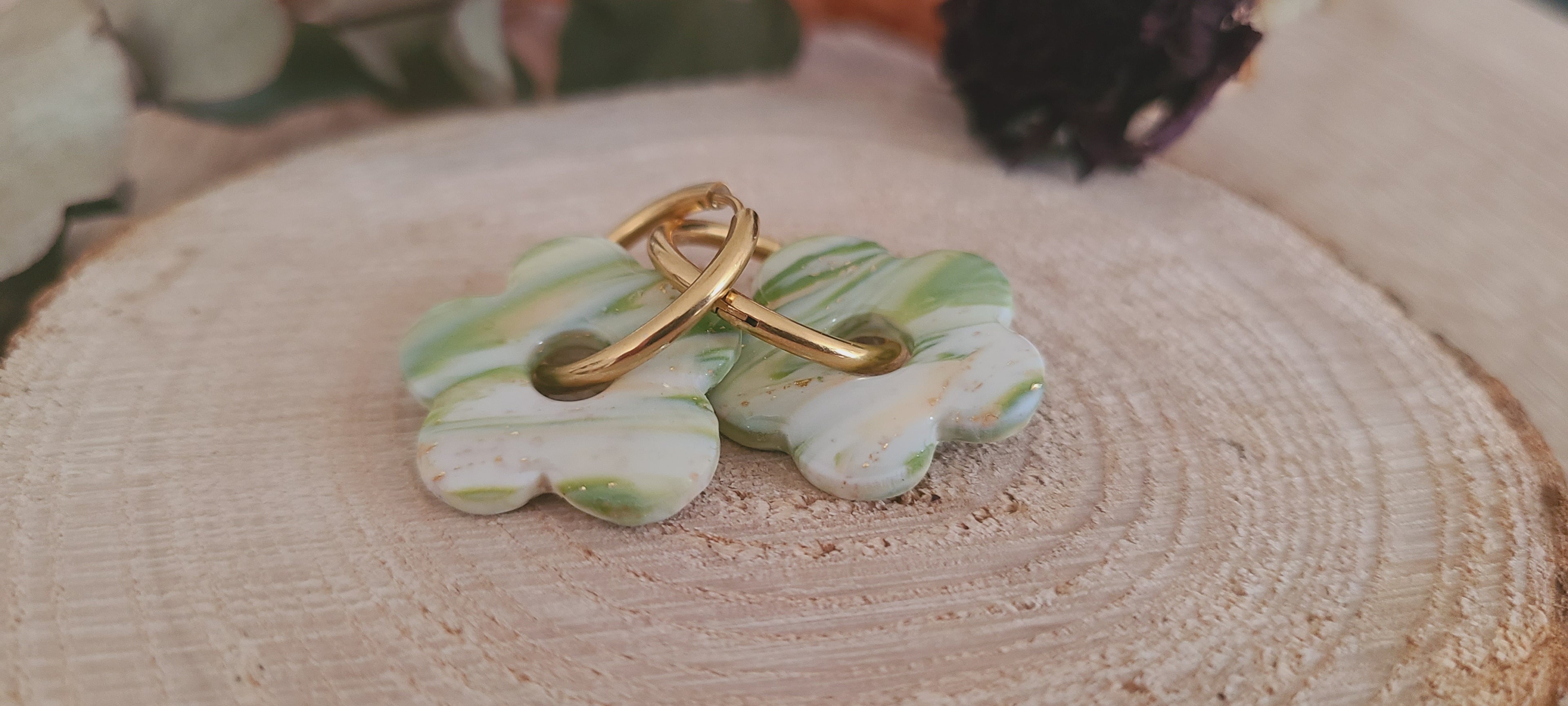 Cora marbré vert blanc pêche