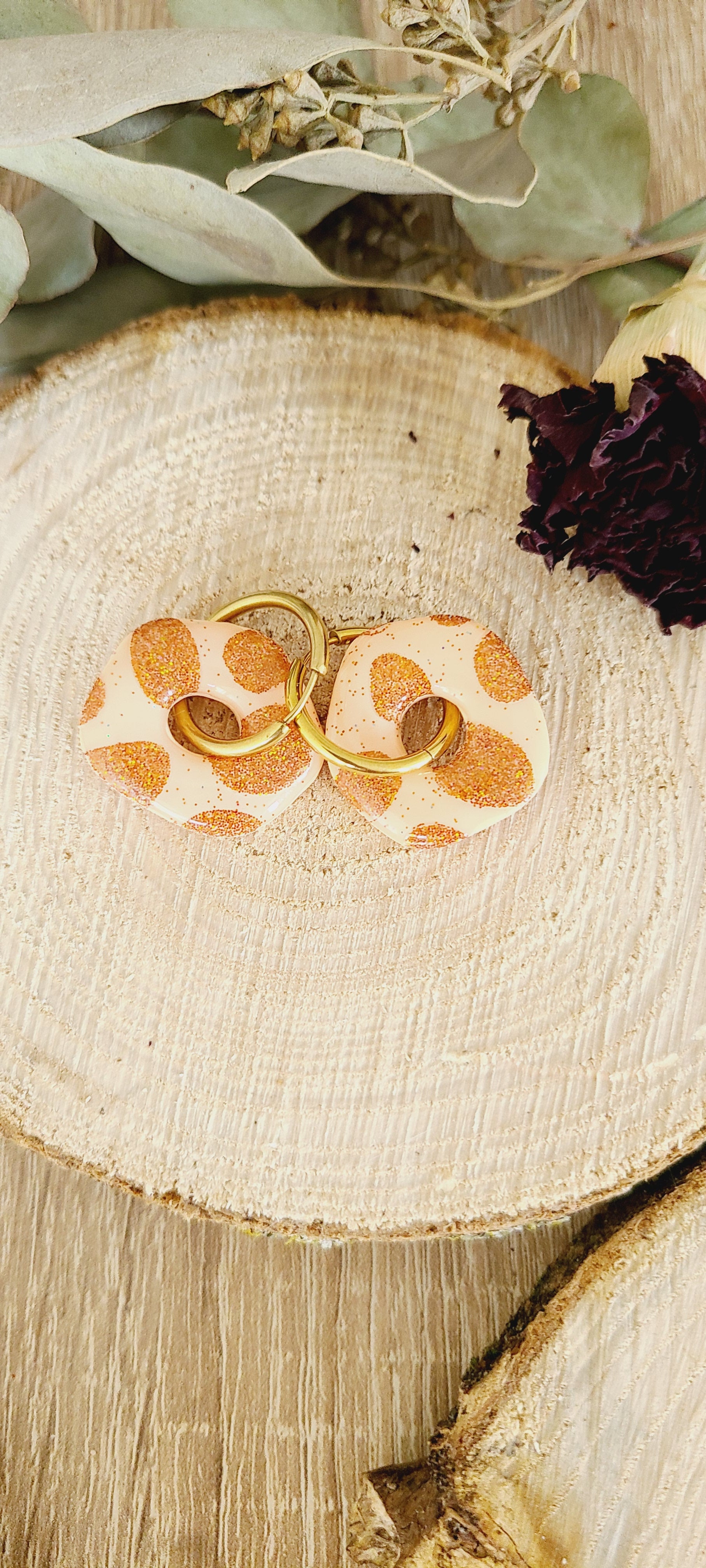 Galea orange avec motif pailleté
